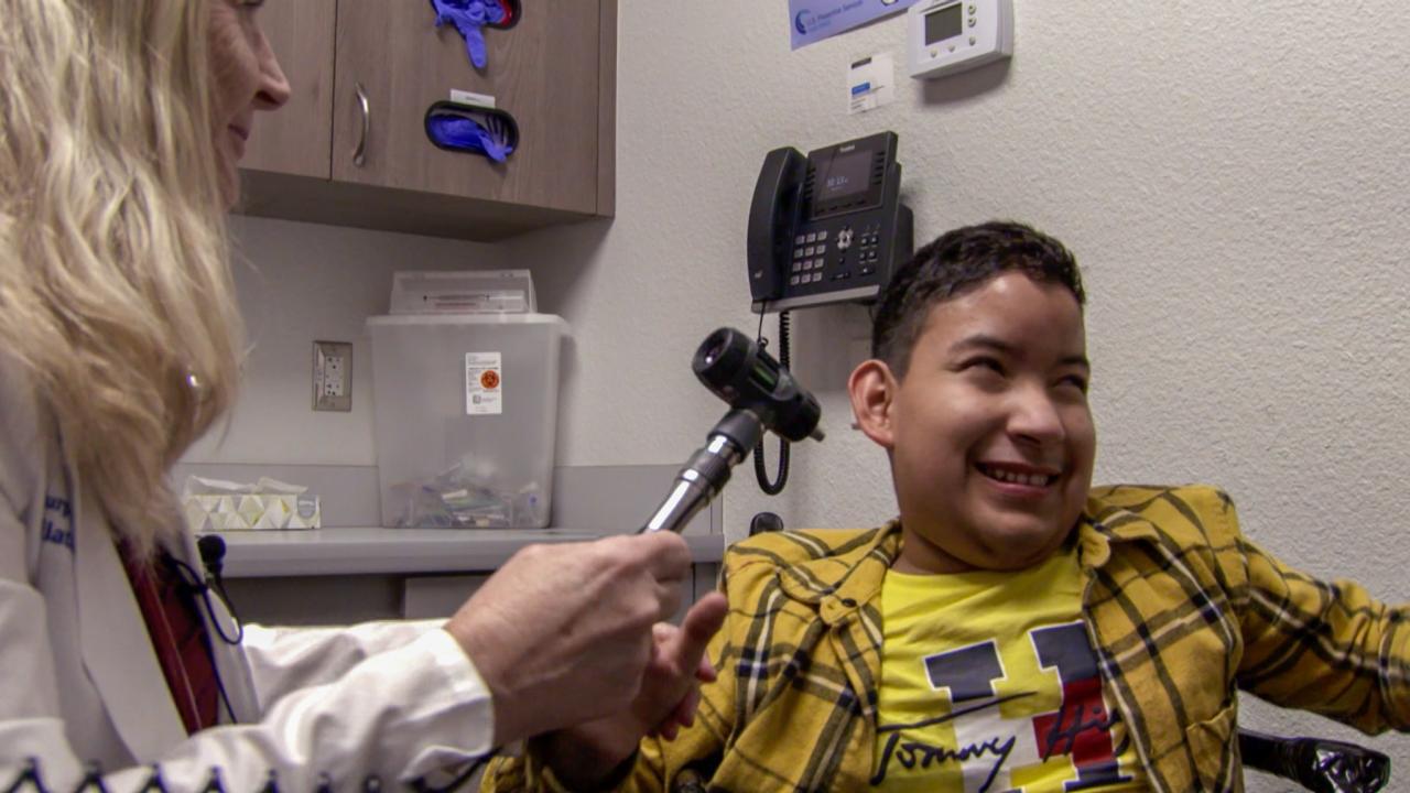 Hernan Ibarra Gastelum recieves a check-up at SVdP's Virginia G. Piper Medical Clinic.